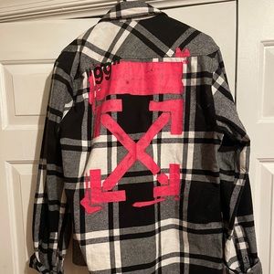 Off White Flannel L